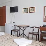 Danaos