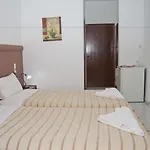 Danaos