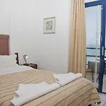 Danaos Hotel
