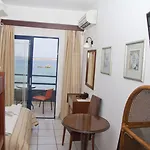 Danaos