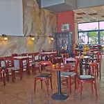 Danaos Hotel