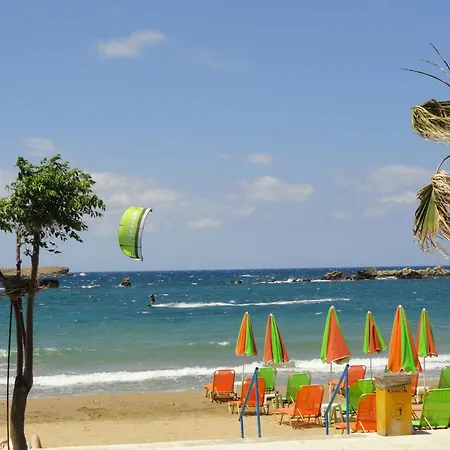 Otel Danaos 2*