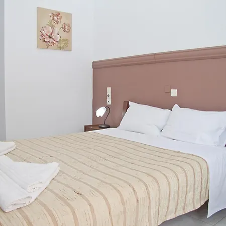 Otel Danaos 2*