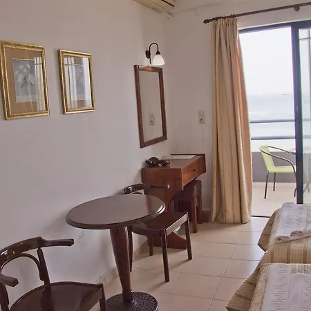 Danaos Otel