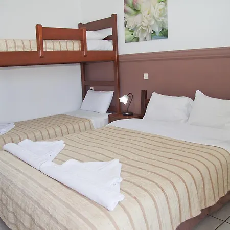 Otel Danaos 2*