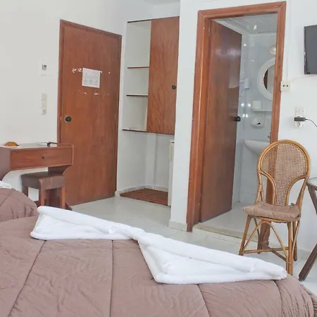 Danaos Otel 2*